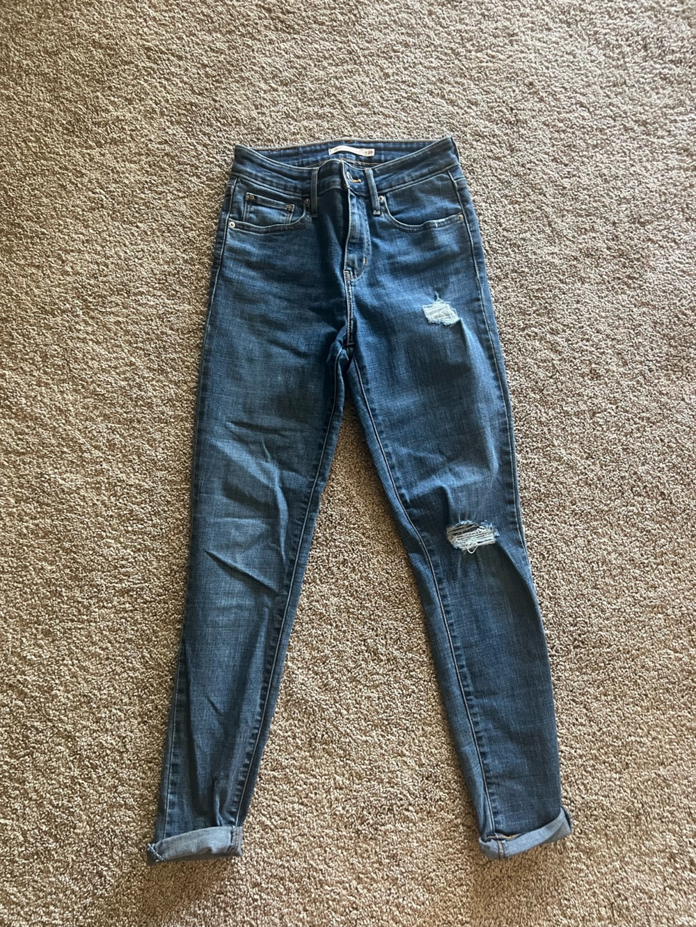 Levi's Women's Skinny Distressed Mid-Blue Jeans